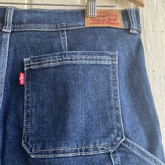 Levi’s 724 High Rise Straight Crop Jeans - Picture 6 of 8